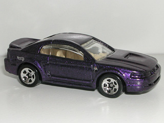 Hot Wheels - '99 MUSTANG