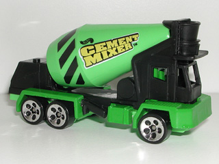 Hot Wheels - OSHKOSH CEMENT TRUCK