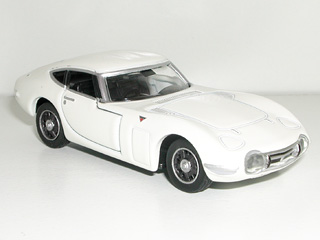 TOYOTA 2000GT