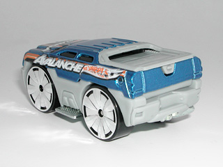 Hot Wheels - BLINGS CHEVY AVALANCHE