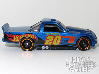 Hot Wheels - CIRCLE TRUCKER